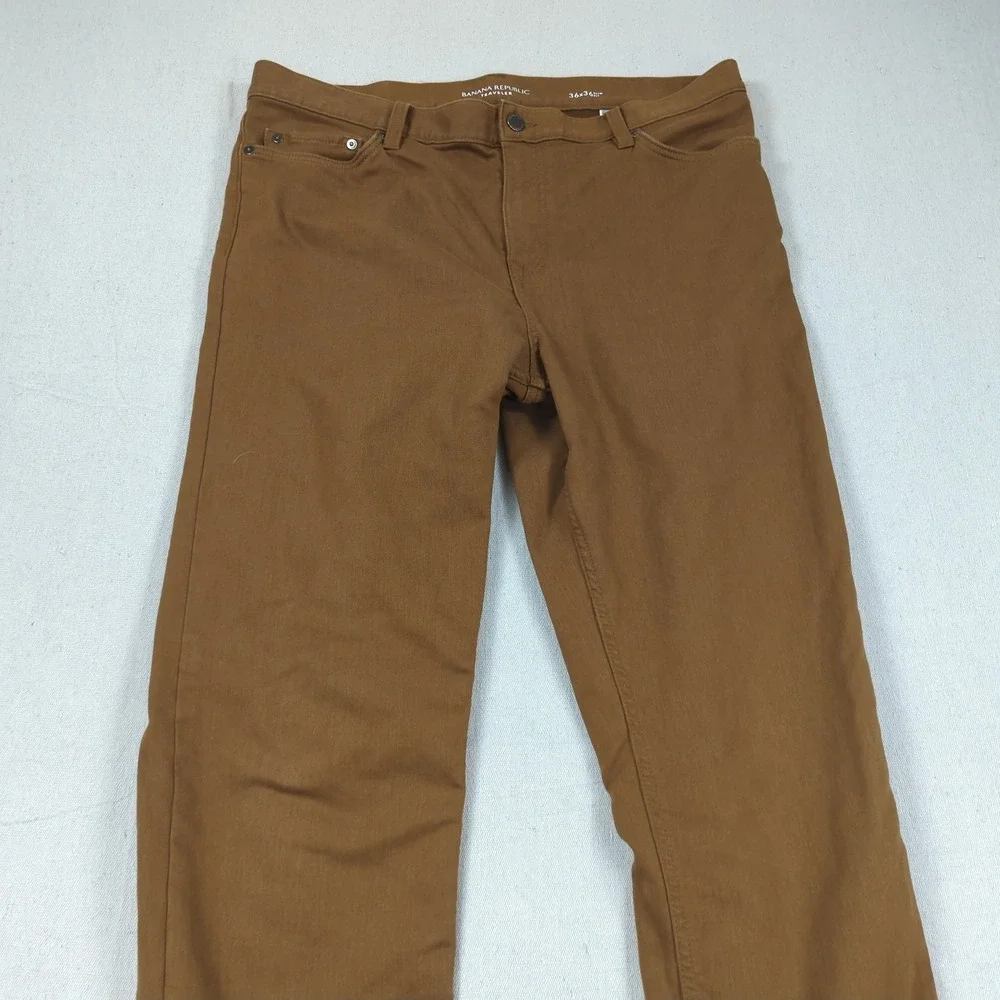 Banana Republic Mens 36x36 Khaki Pants Traveler Slim Fit Golf Stretch Casual